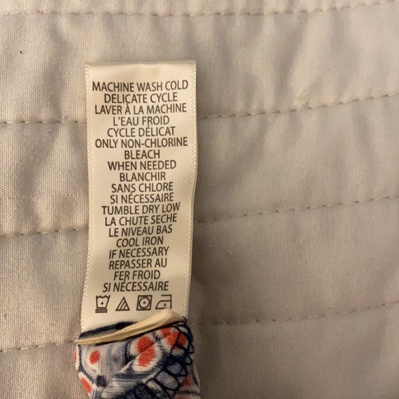 Max Studio sleeveless summer top - Picture 3 of 3